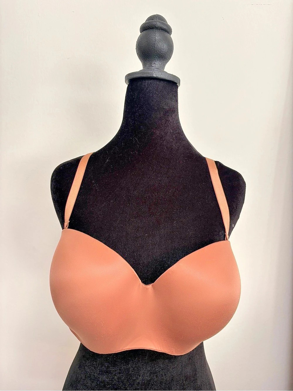 Victoria's Secret Body By Victoria Lined Strapless Bra Brown 36DDD/F